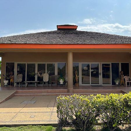Elmina Bay Resort Kültér fotó
